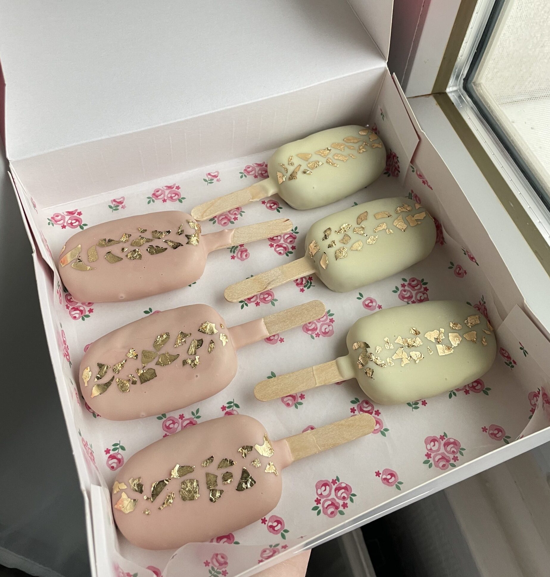 Magnums cakes